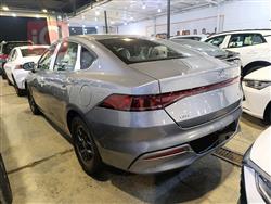 بی وای دی Qin Plus